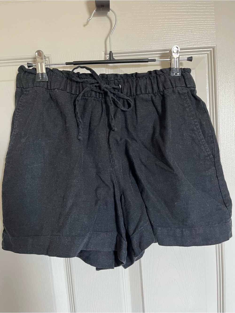 GAP Black Casual Drawstring Linen Shorts - Picture 1 of 2